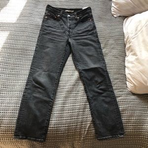 Levis Black Cypress Wedgie Straight High Rise Jean